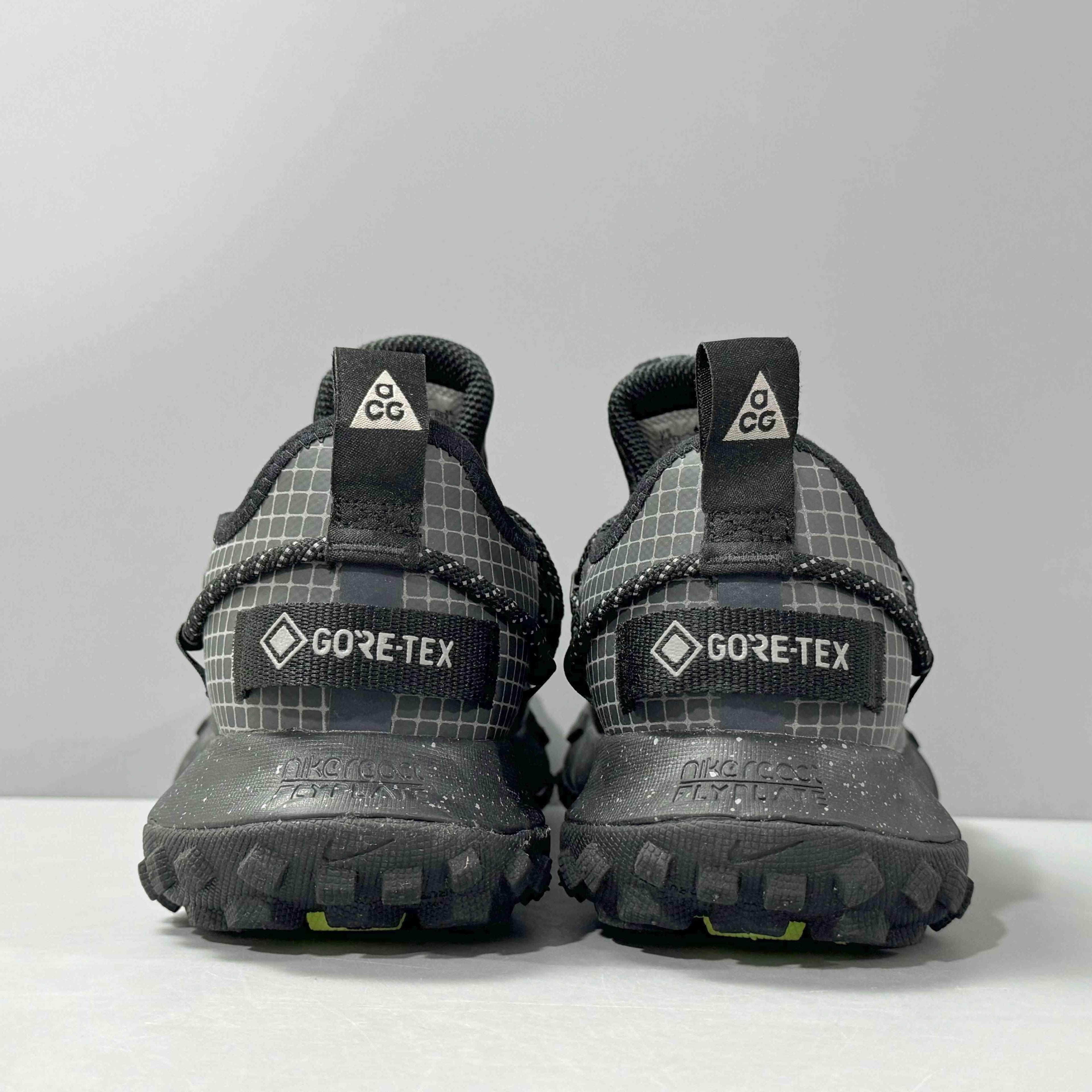 Nike ACG Mountain Fly 2 Gore-Tex SE 'Dark Smoke Grey'