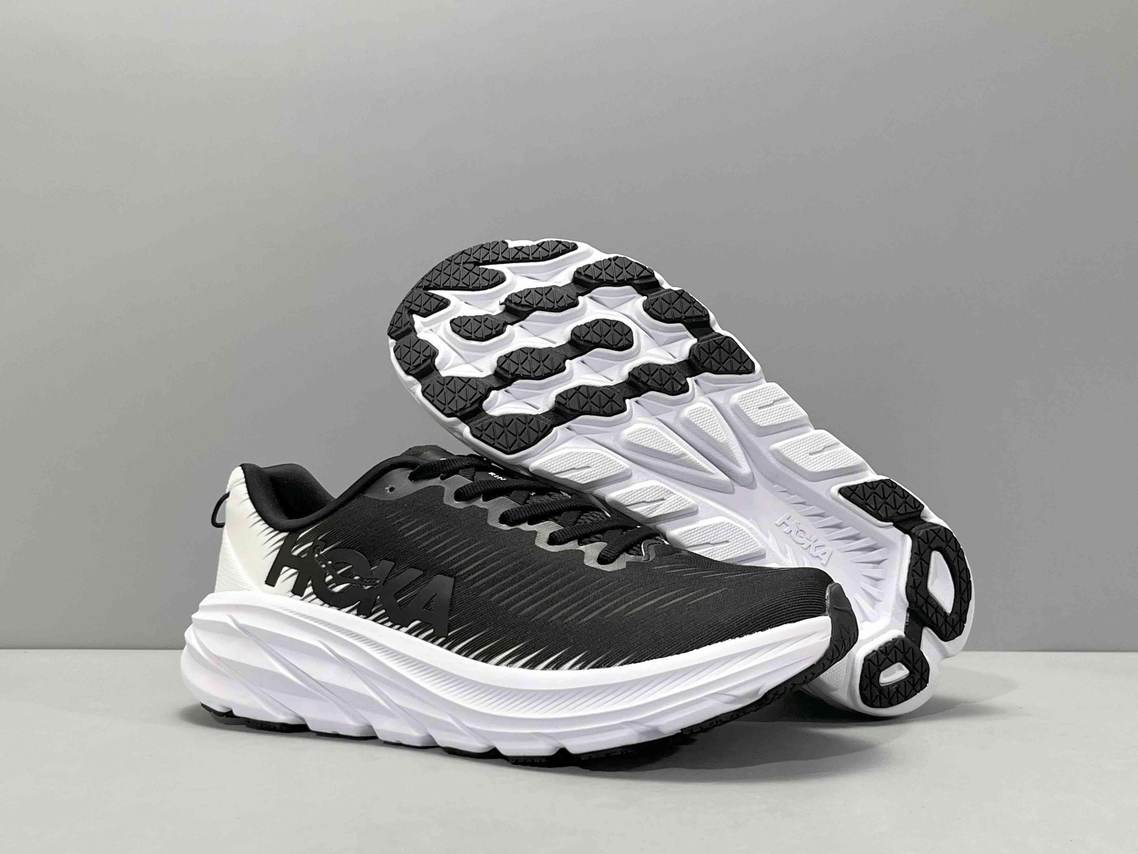 Hoka One One Rincon 3 'Black White'