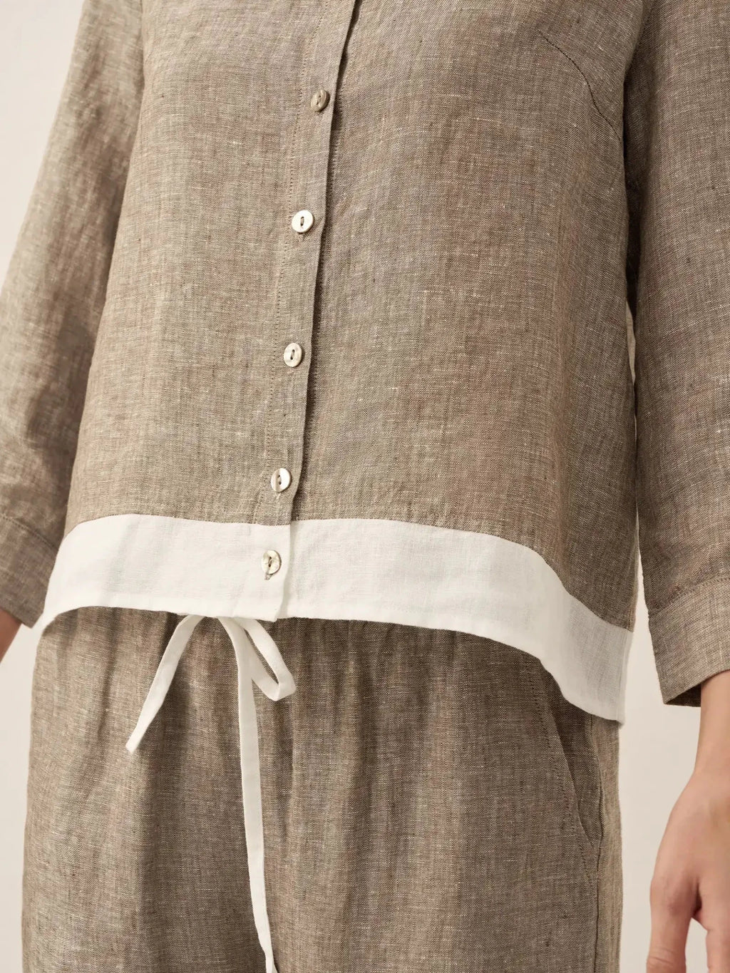100% Linen Buttoned Closure Color - Blocked Shirt JANICE - PhishStones Products