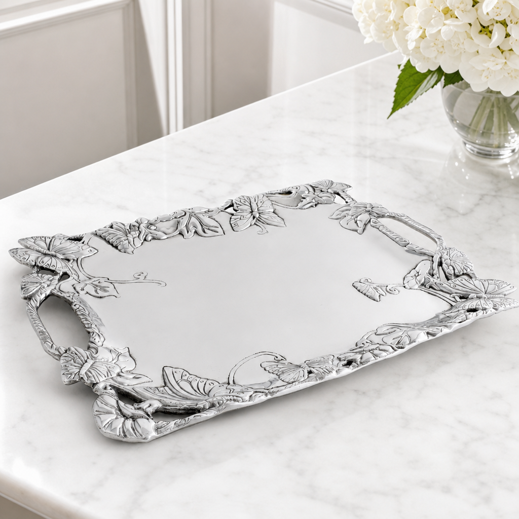 Butterfly Clutch Tray