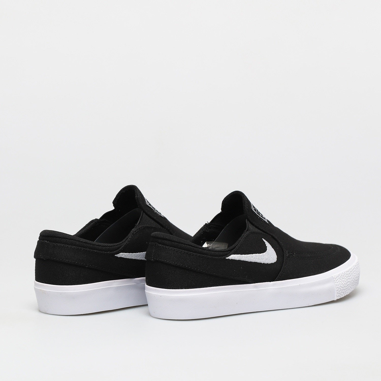 Nike Shoes SB Stefan Janoski Canvas Slip (GS) Youth - Black/White