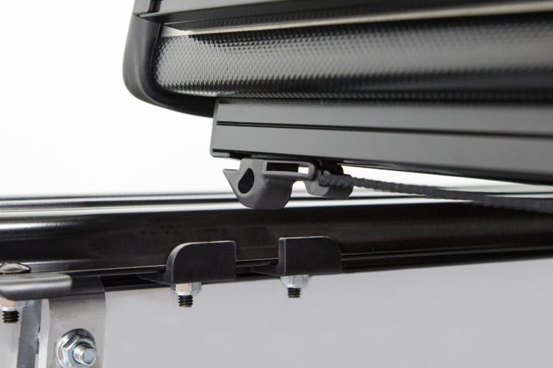 Access LOMAX Professional Series Tri-Fold Cover 2020 Jeep Gladiator 5ft Box Diamond Plate B0070019