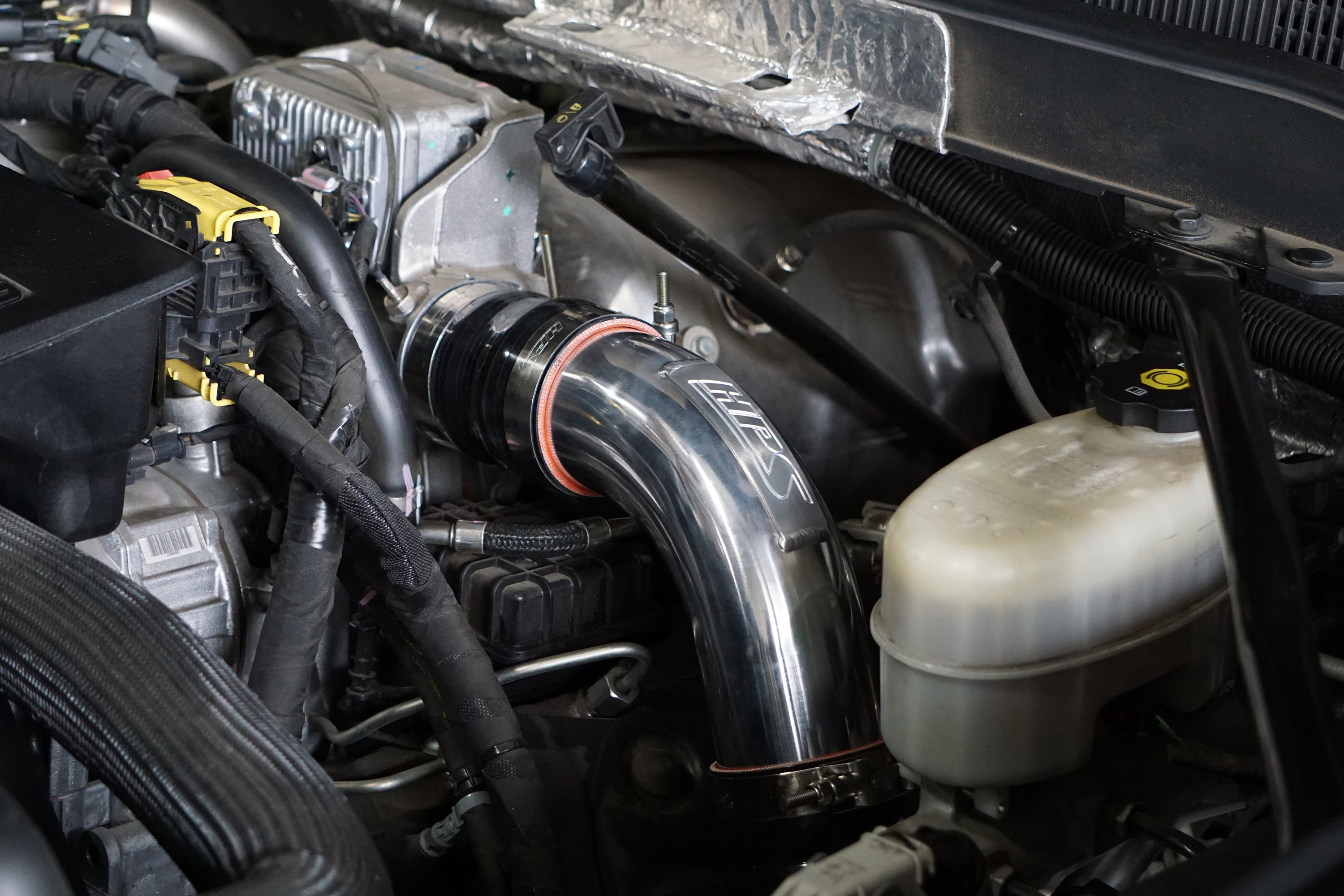 HPS Performance HPS Intercooler Charge Pipe Hot Side, 2017-2019 GMC Sierra 2500 HD Duramax 6.6L V8 Diesel Turbo L5P, 17-146