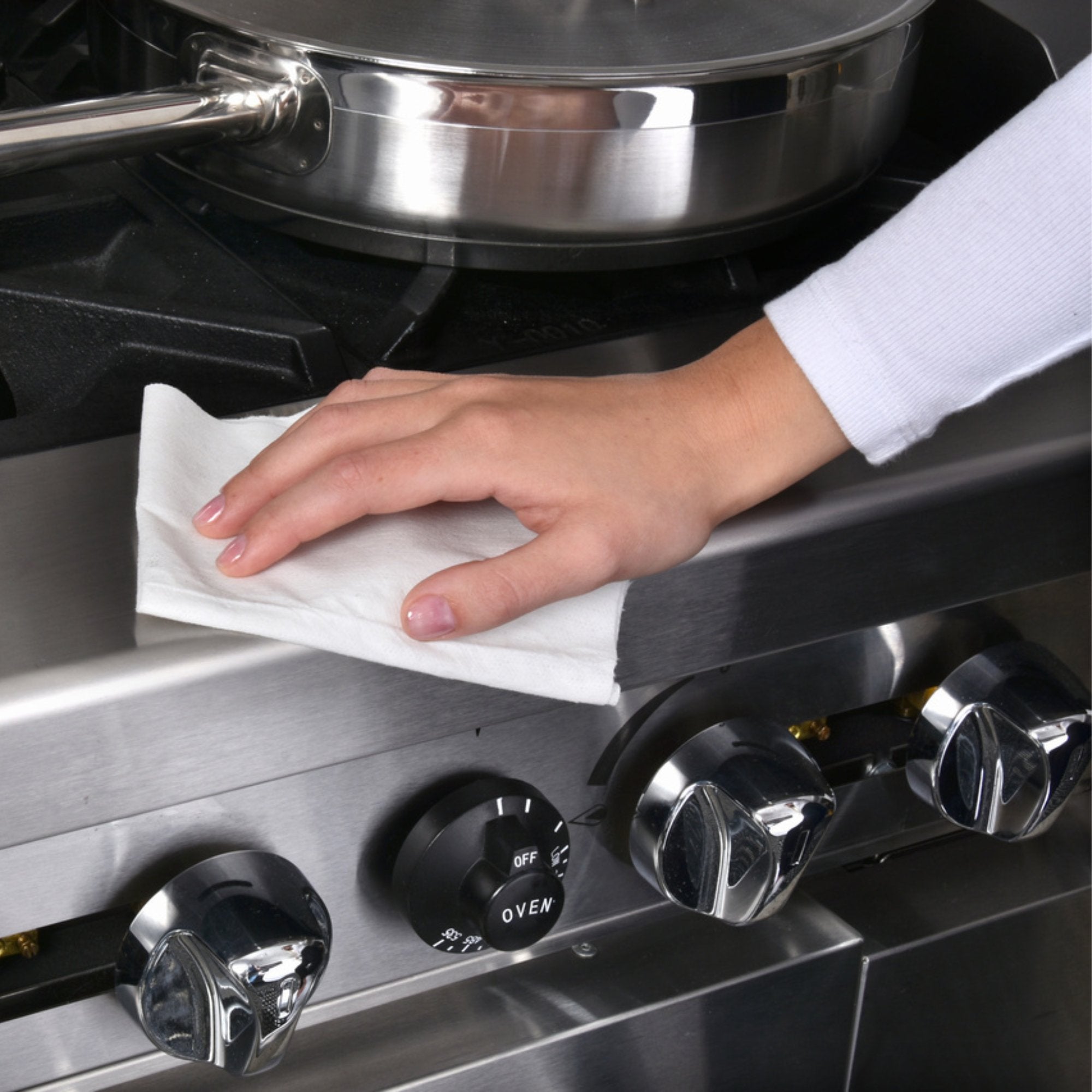 Sani-Cloth® Surface Disinfectant Cleaner Bleach Wipe, 11.5 x 11.75 Inch U26595
