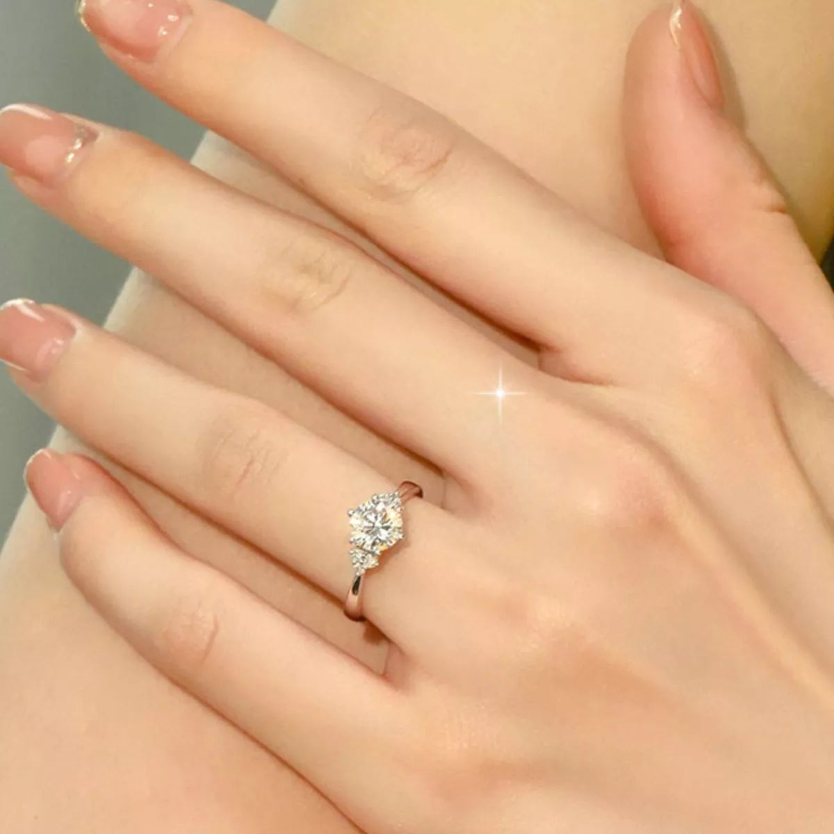 1 Carat Moissanite 925 Sterling Silver Ring