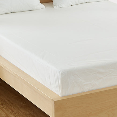 King Size Mattress Protector 78x80x9 - Waterproof, Flame Retardant Mattress Cover