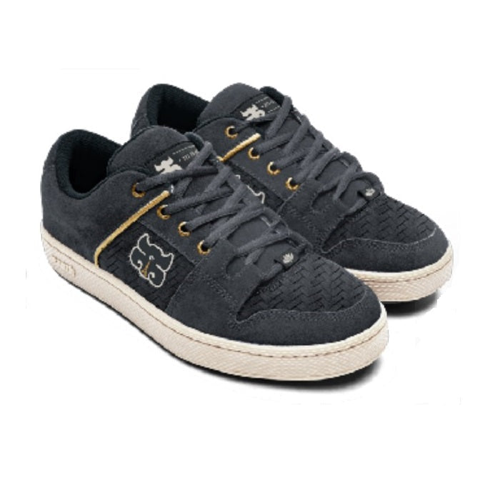 Ipath x Magenta Cricket Shoes - Blue