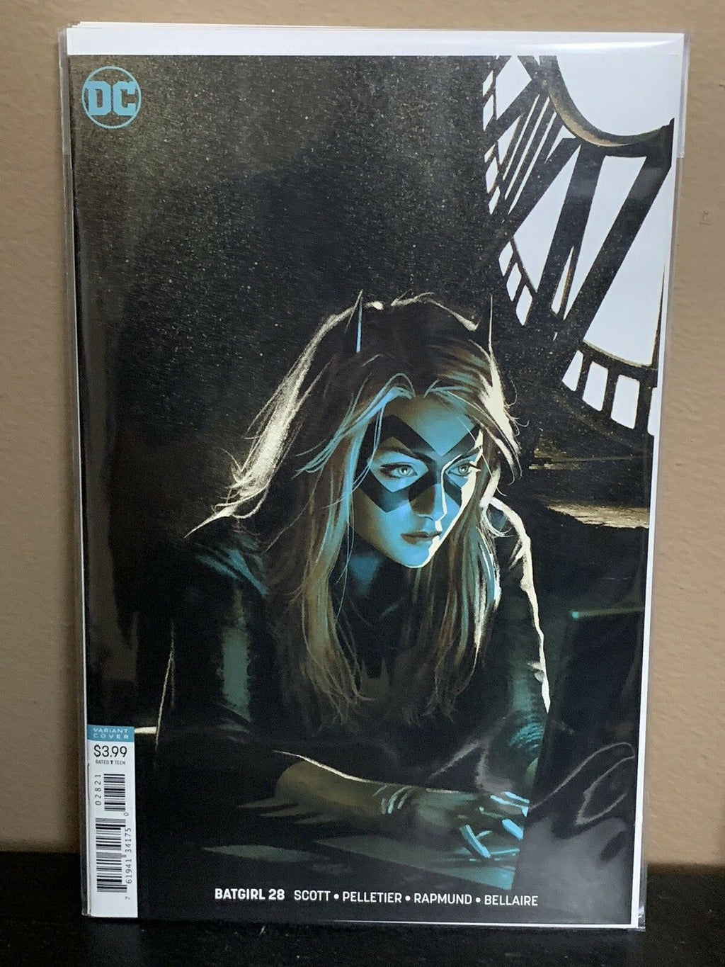 Batgirl #28 Joshua Middleton Cover B Variant DC Comics 2018