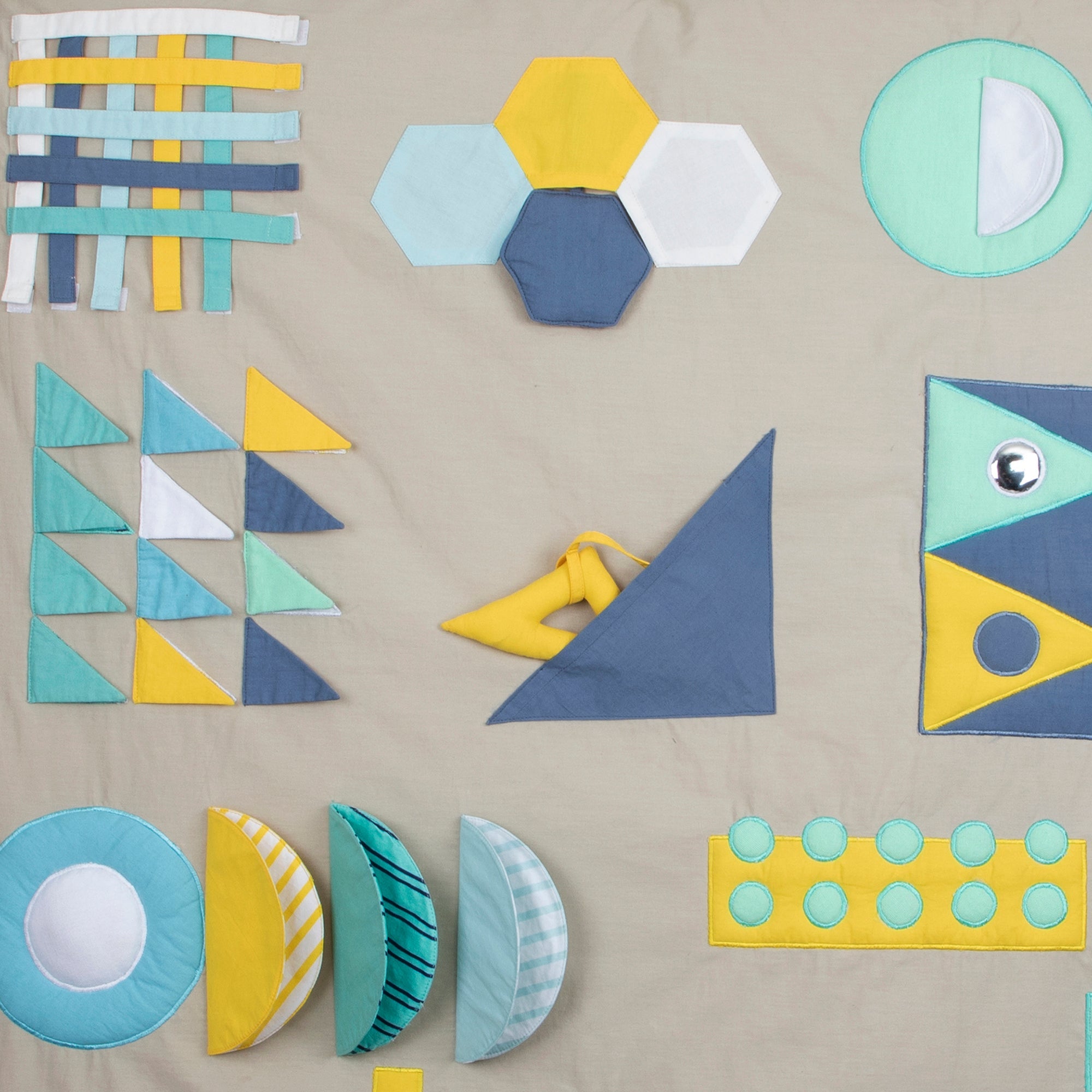 Role Play Kids - Neo Geometric  baby play mat.
