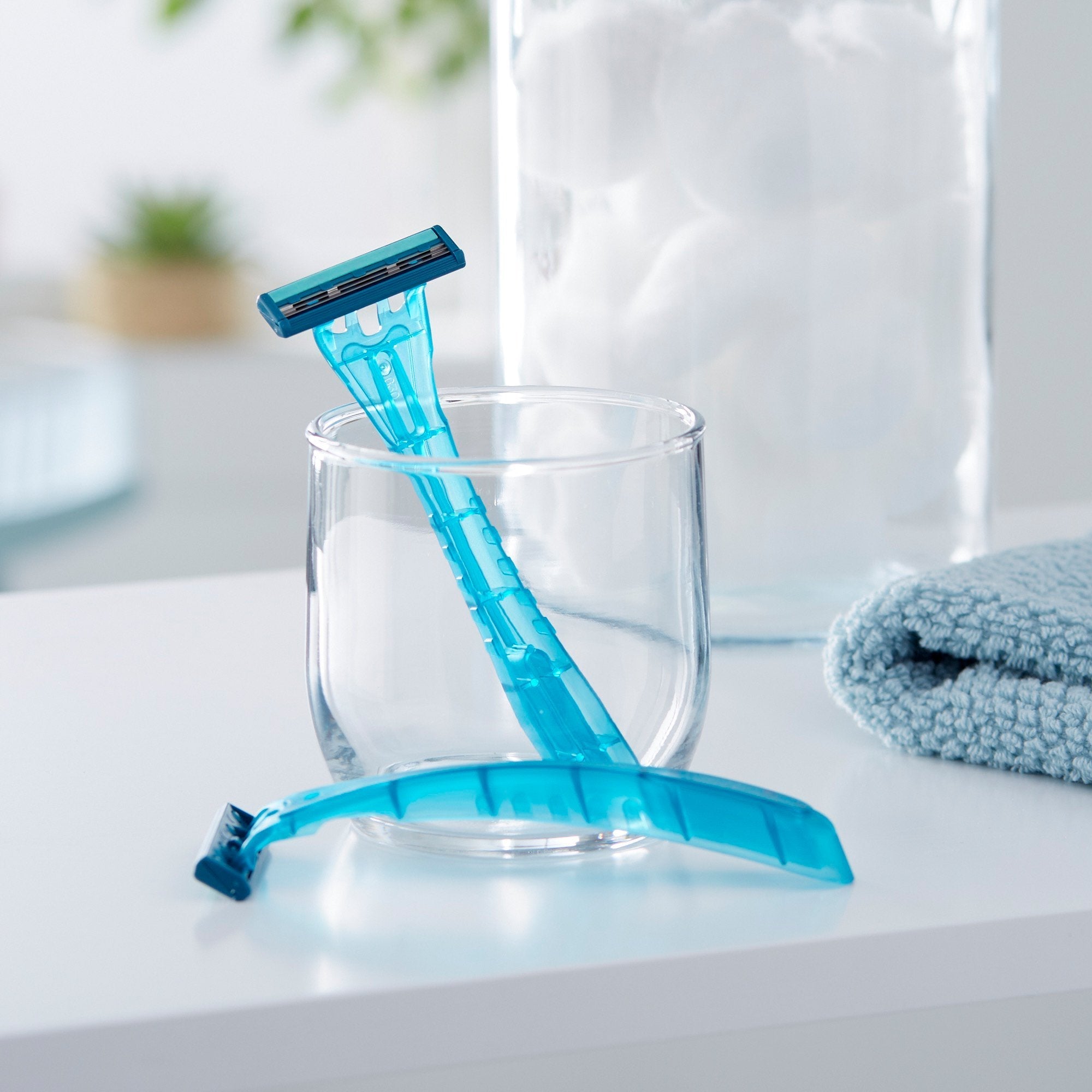 DawnMist Triple Play Facial Razor, Disposable DR3886