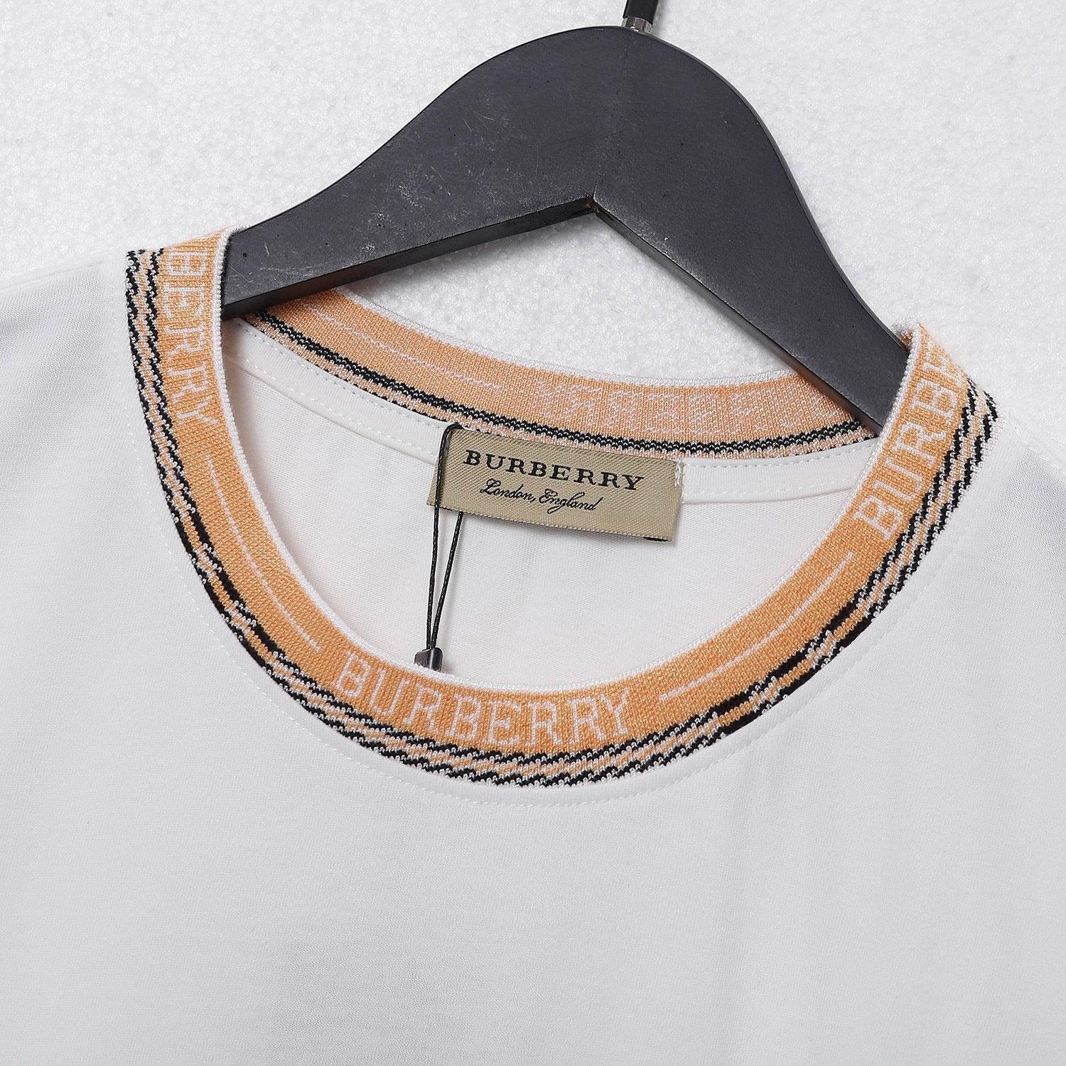 Burberry T-Shirt Without Collar 'White & Beige'