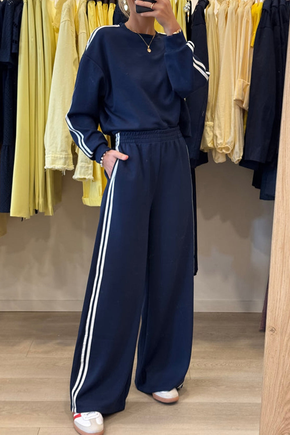 Dirty blue Varsity Striped Detail Crewneck Pullover Elastic Sweatpants 2pcs Outfit