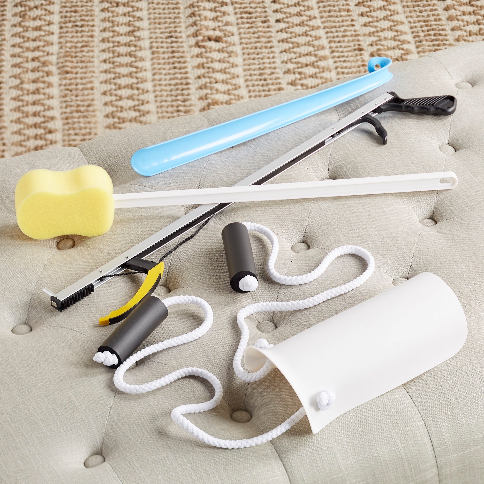 FabLife™ Hip Kit with 26 Inch Reacher and 18 Inch Plastic Shoehorn 86-0070