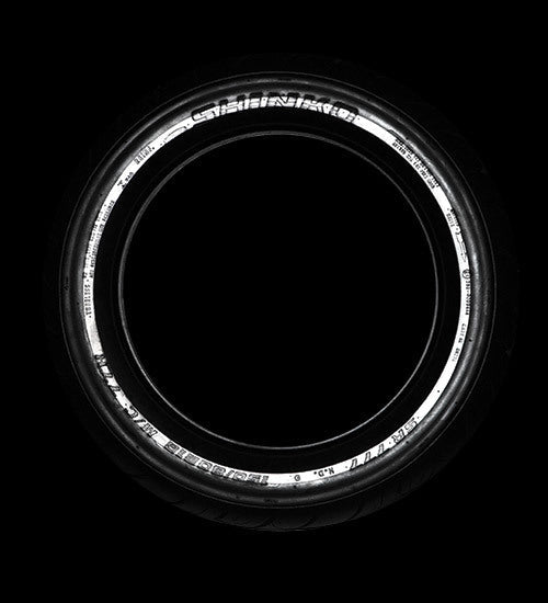 Shinko 777 Cruiser HD Front Tire 100/90B19 61H – Reflective Sidewall