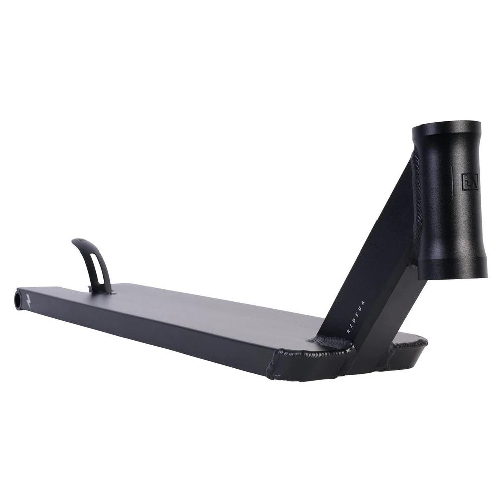 UrbanArtt Sprawl Max Peters Deck 6″ x 22″ - Black