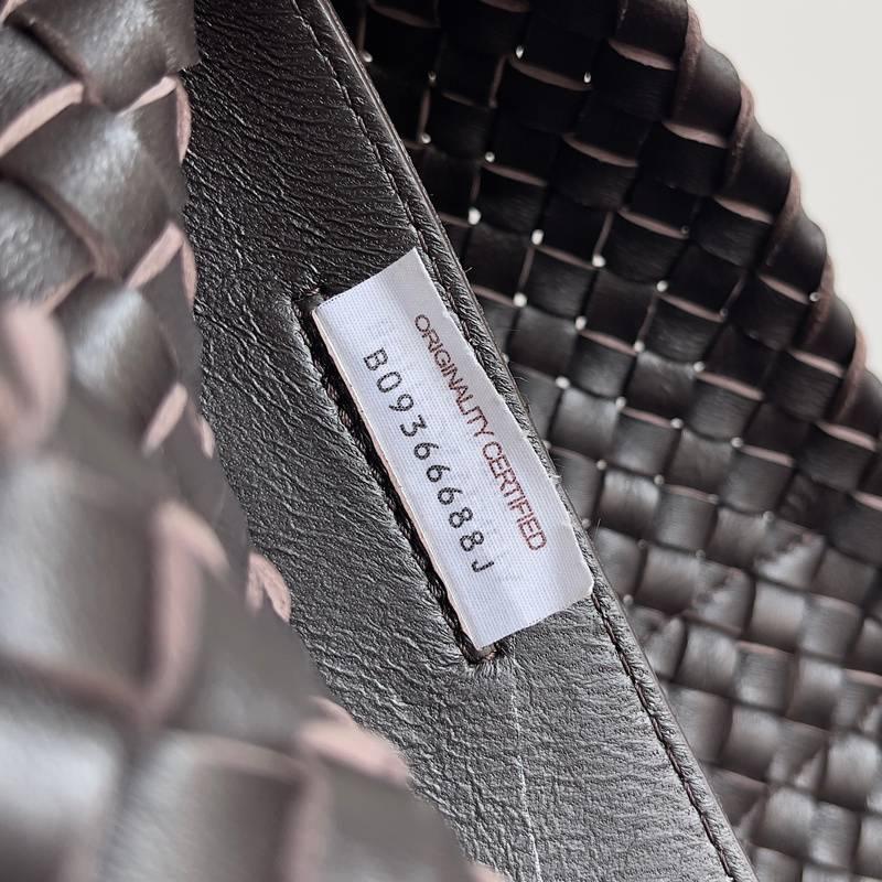 Bottega Veneta Medium Intreccio Leather Bag Tote