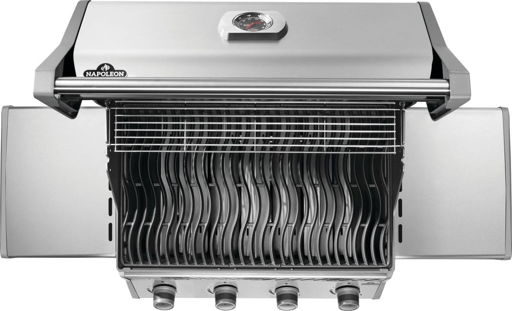 Napoleon Rogue 525 Propane Gas Grill, Stainless Steel, Durable 4-Burner Outdoor BBQ