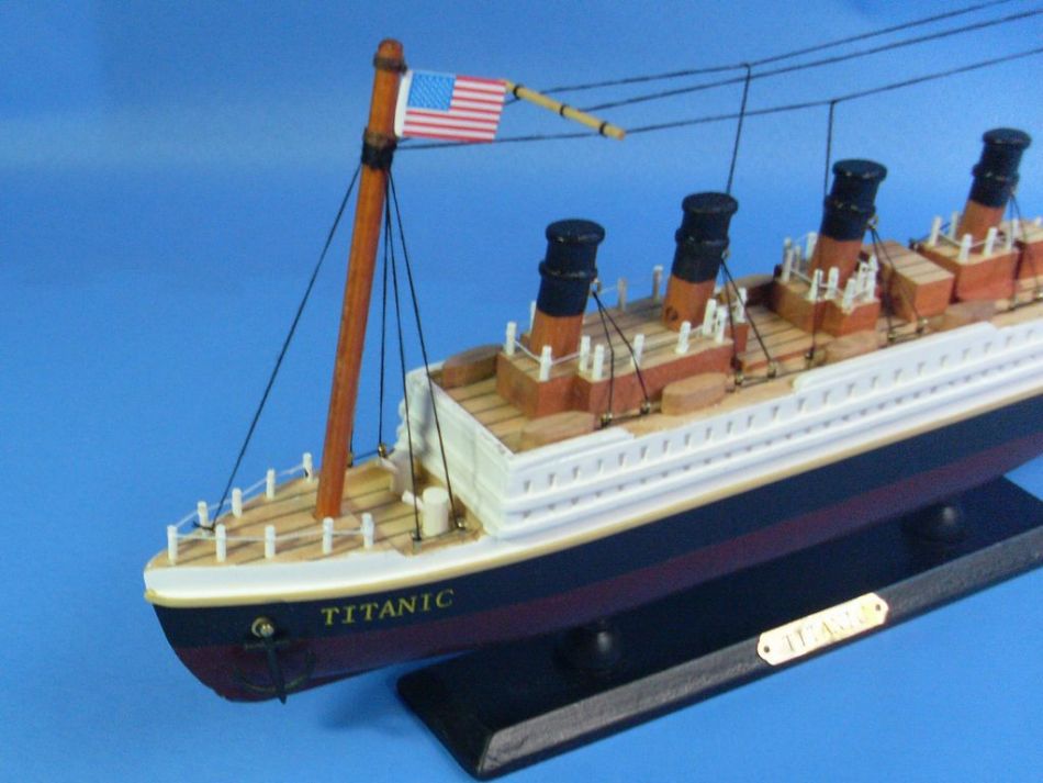 Wooden RMS Titanic Model Cruise Ship 14""