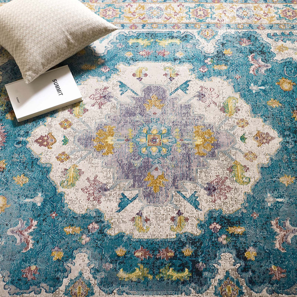 Success Anisah Distressed Floral Vintage Medallion 8x10 Area Rug by Modway