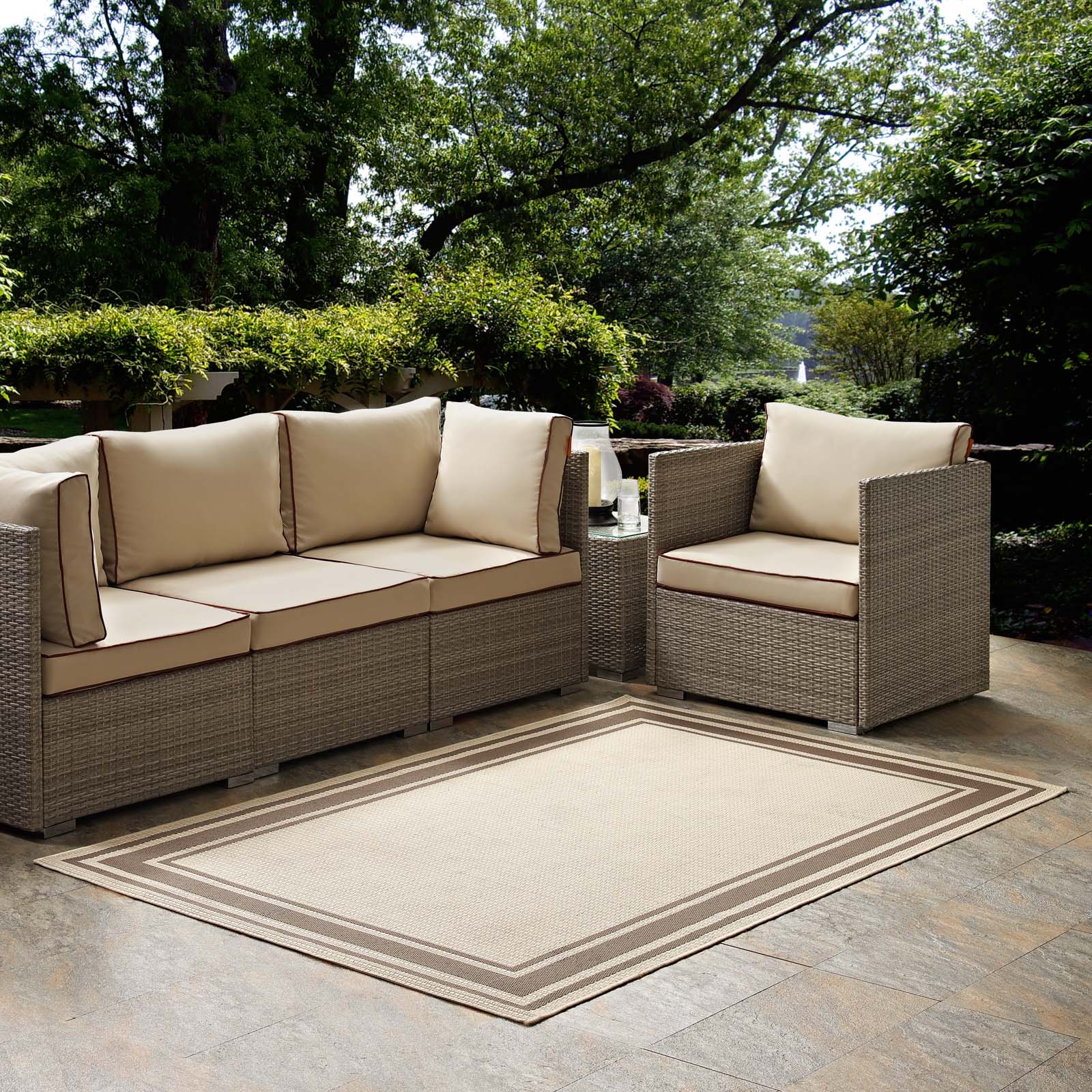 Rim Solid Border Indoor and Outdoor 5x8 Area Rug by Modway