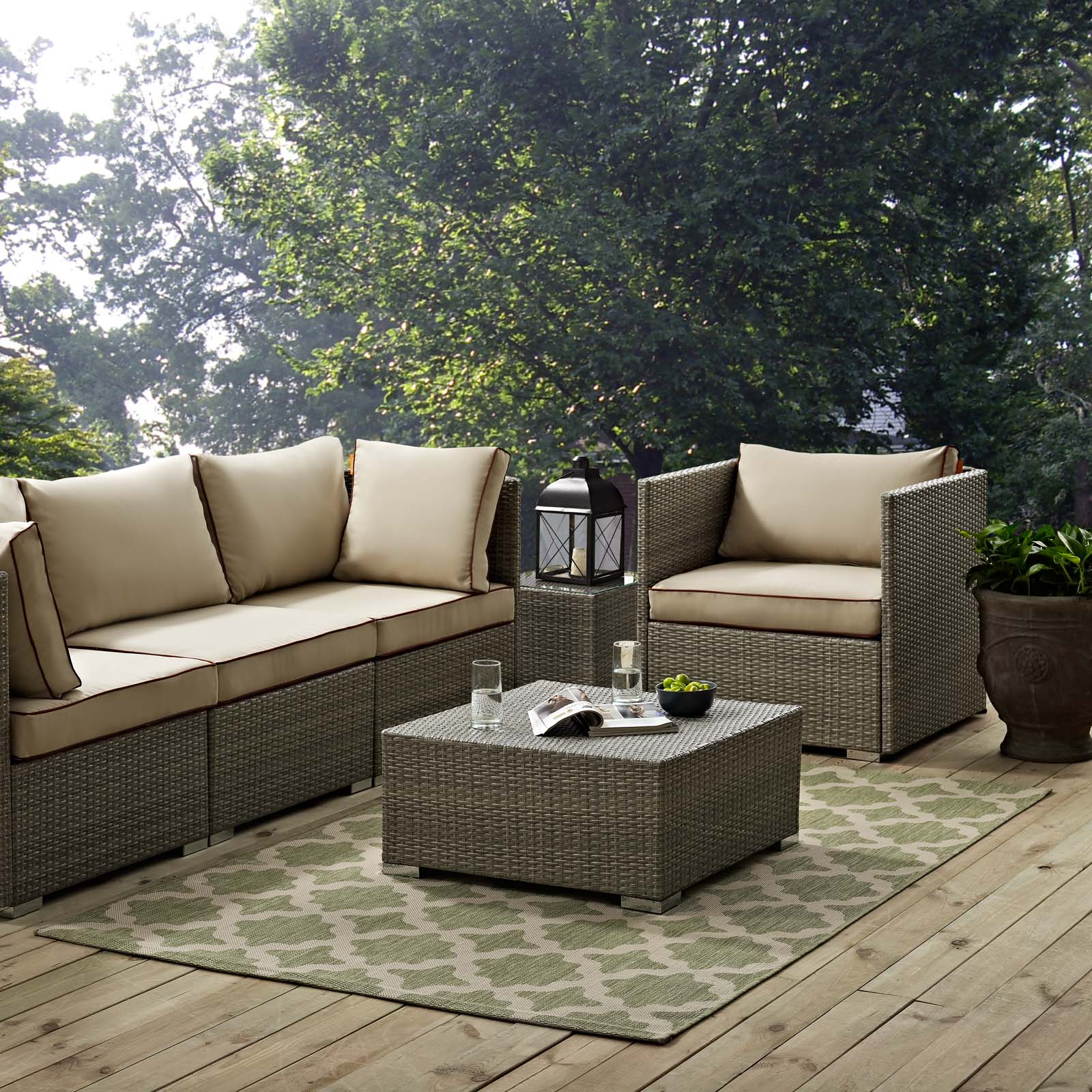 Cerelia Moroccan Trellis Indoor and Outdoor 5x8 Area Rug by Modway
