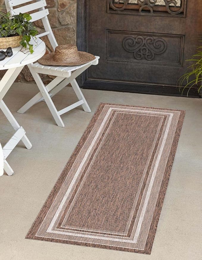Unique Loom Outdoor Border Collection Area Rug - Soft Border (2' 7" x 10' Runner Brown/Ivory)