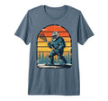 Lacrosse Goalie Bigfoot Lax Goalkeeper T-Shirt - Streetwear Style Unisex