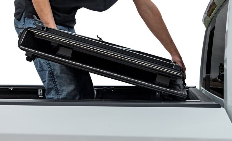 Access LOMAX Pro Series Tri-Fold Cover 19+ Chevy/GMC 1500 6ft 6in Bed (w/ or w/o MultiPro Tailgate) B0020089