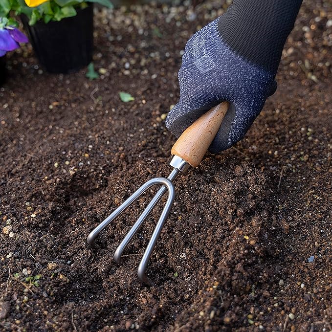 Japanese Garden Tool Set 3 Pcs, Heavy Duty Japanese Stainless Steel, Made in Japan (Large Trowel, Transplant Trowel, Hand Cultivator), Wood Handle