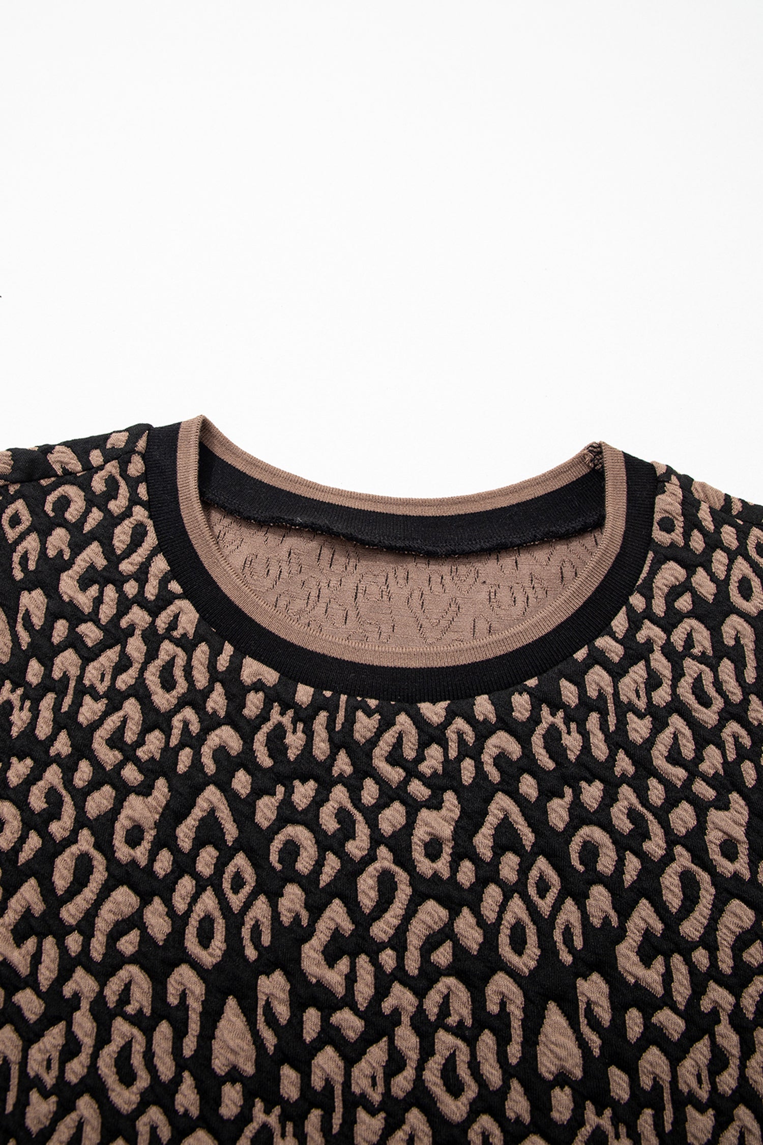 Black Leopard Print Puffy Bracelet Sleeve Contrast Trim Round Neck Top