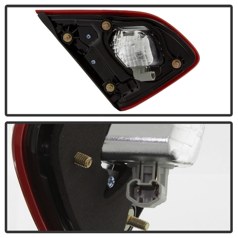 SPYDER xTune 16-18 Nissan Altima 4DR Passenger Side Tail Light - OEM Inner Right (ALT-JH-NA16-4D-OE-IR) 9943034