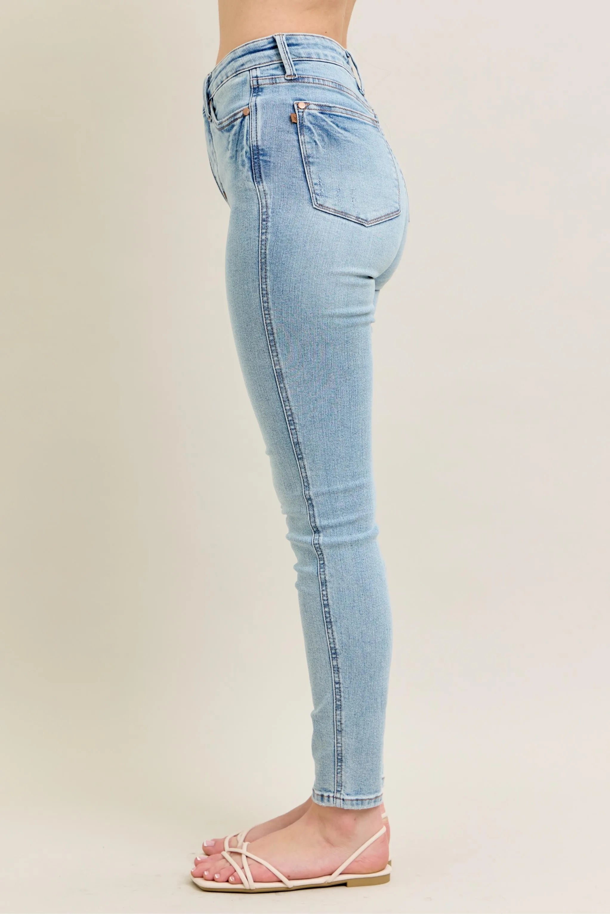 Judy Blue Full Size Mr Tummy Control Vintage Wash Skinny Jeans Plus Size