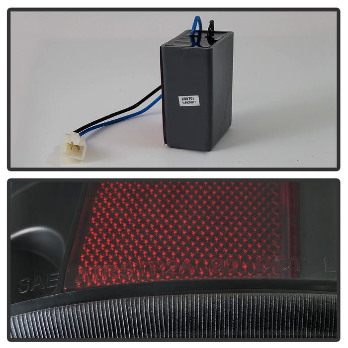 SPYDER xTune 03-06 Chevrolet Silverado 1500 LED Tail Lights - Black (ALT-JH-CSIL03-LED-BK) 9037634