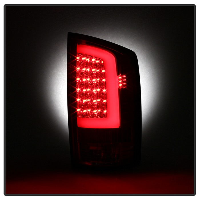 SPYDER xTune 02-06 Dodge Ram 1500 Light Bar LED Tail Light - Red Clear (ALT-ON-DRAM02V3-LBLED-RC) 9040276