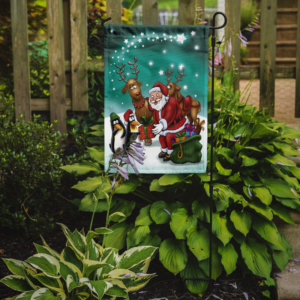 Santa Claus Christmas with the penguins Garden Flag Mailbox Decorative Yard Banner Outside Patio Artwork for Flower Beds, Garden Size, Multicolor