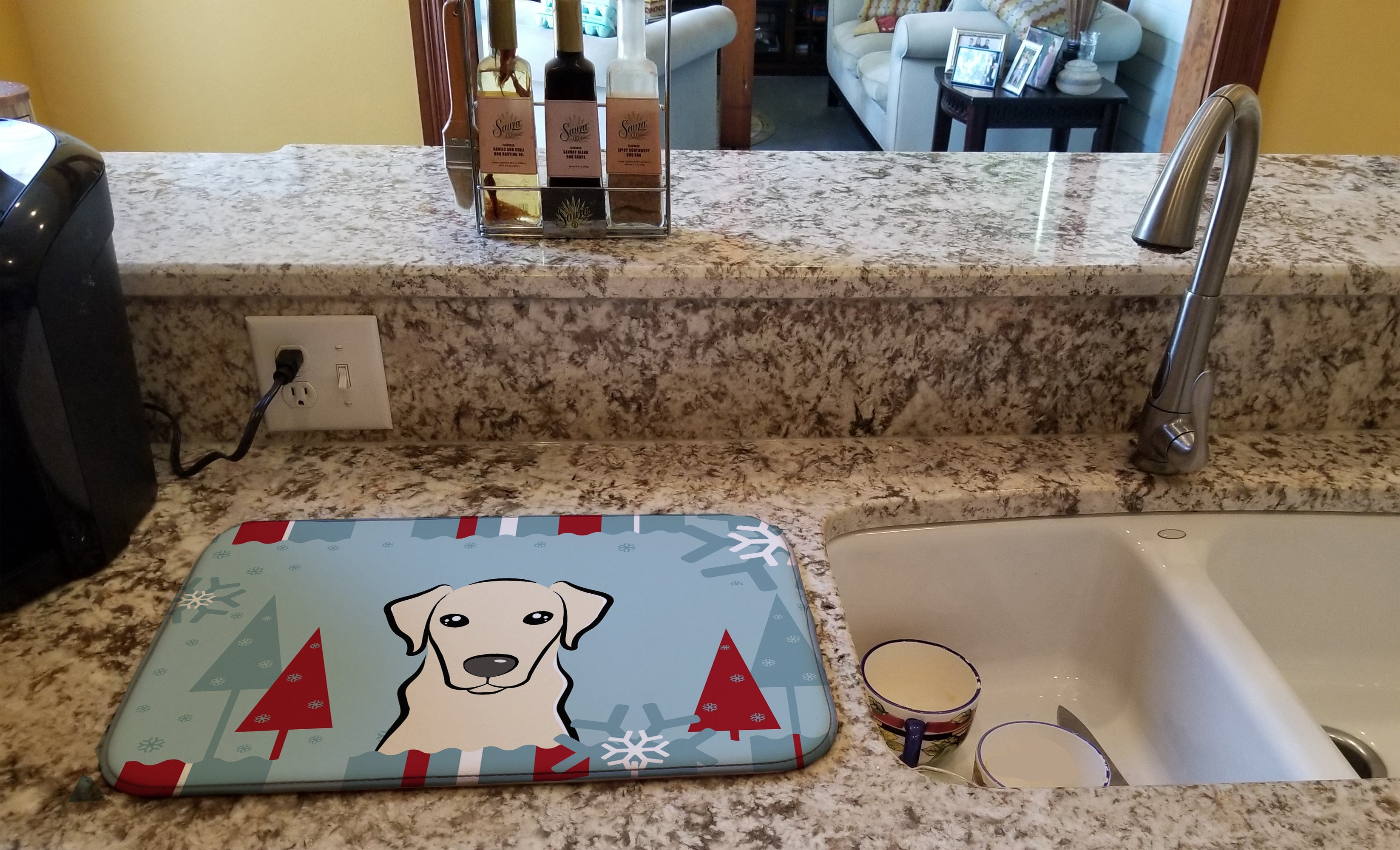 Winter Holiday Yellow Labrador Dish Drying Mat Absorbent Dish Drying Mat Pad for Kitchen Counter Dish Drainer Mat for Countertop, 14 x 21", Multicolor