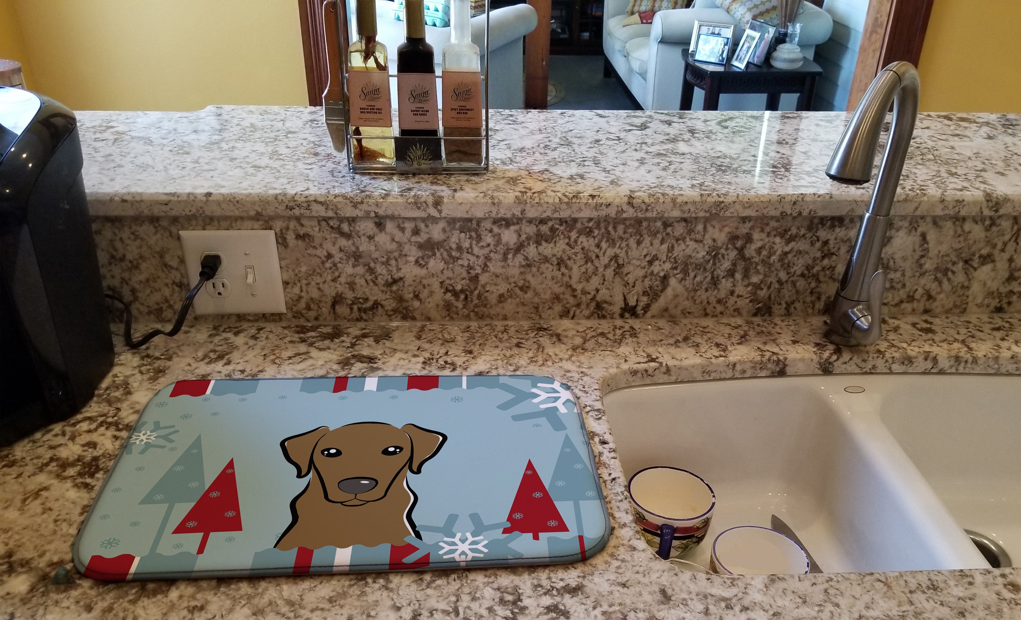 Winter Holiday Chocolate Labrador Dish Drying Mat Absorbent Dish Drying Mat Pad for Kitchen Counter Dish Drainer Mat for Countertop, 14 x 21", Multicolor