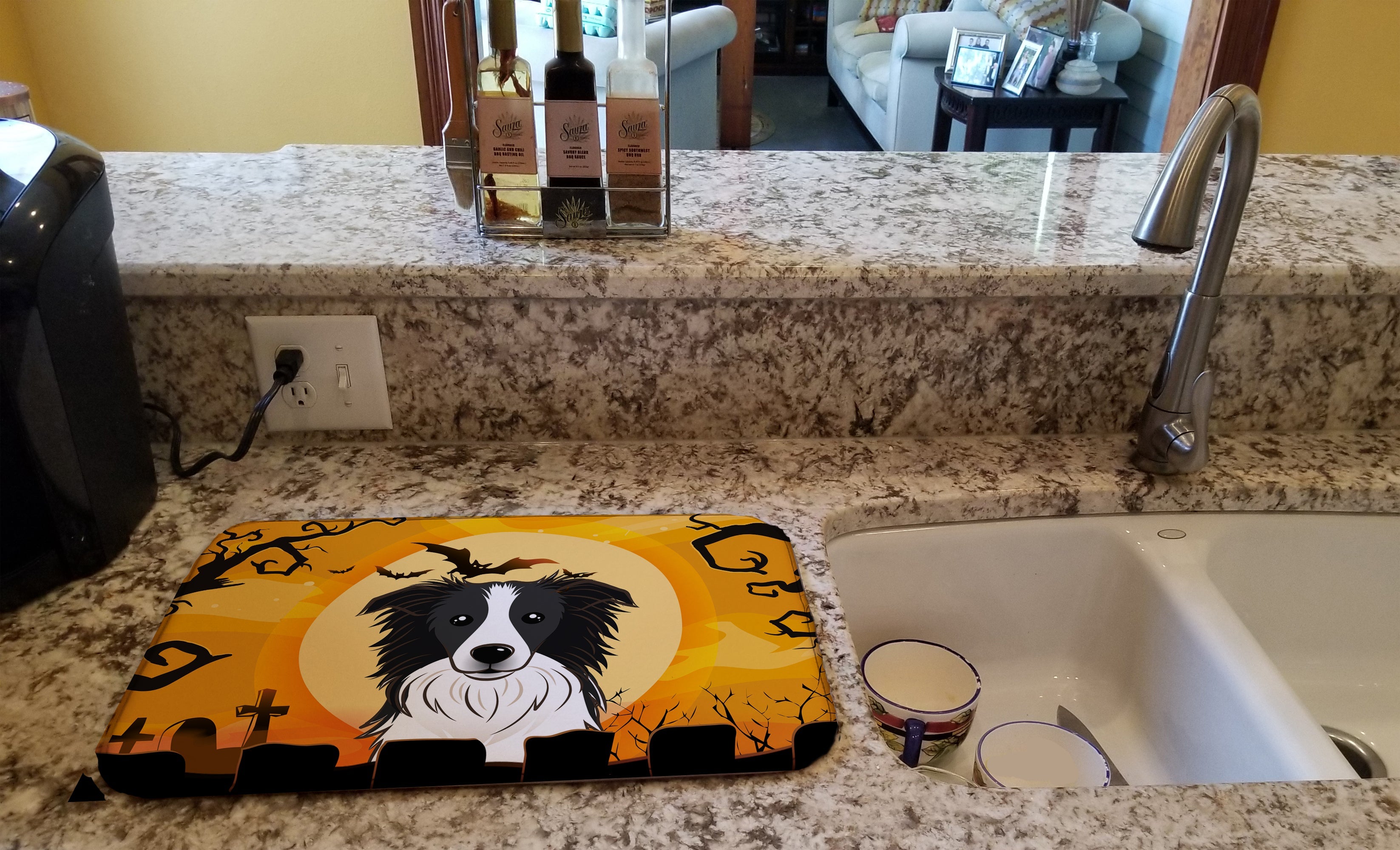Halloween Border Collie Dish Drying Mat Absorbent Dish Drying Mat Pad for Kitchen Counter Dish Drainer Mat for Countertop, 14 x 21", Multicolor