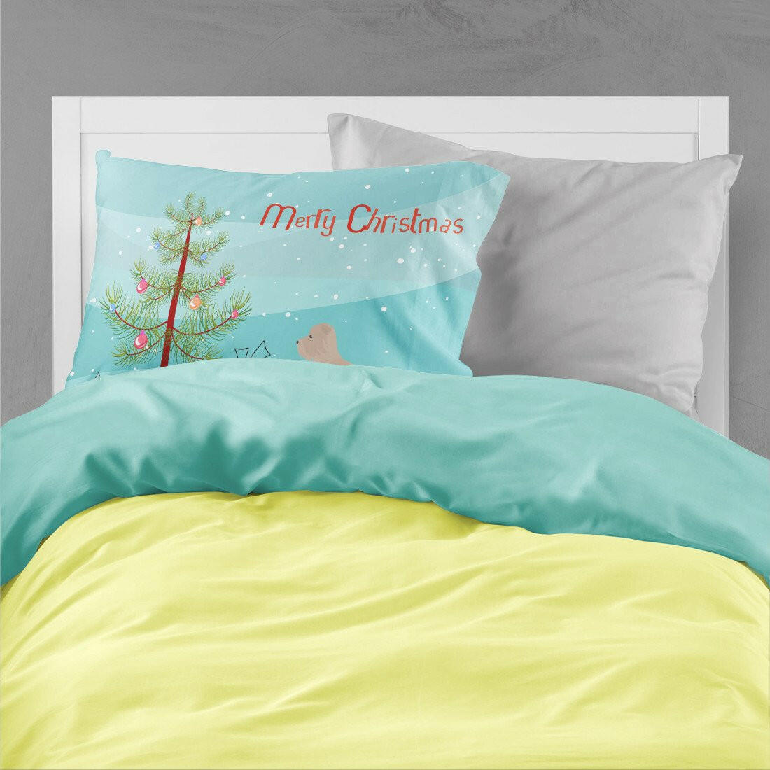 Pyrenean Shepherd Dog Merry Christmas Tree Standard Pillowcase Lightweight Super Soft Easy Care Decorative Artwork Pillowcase, Standard