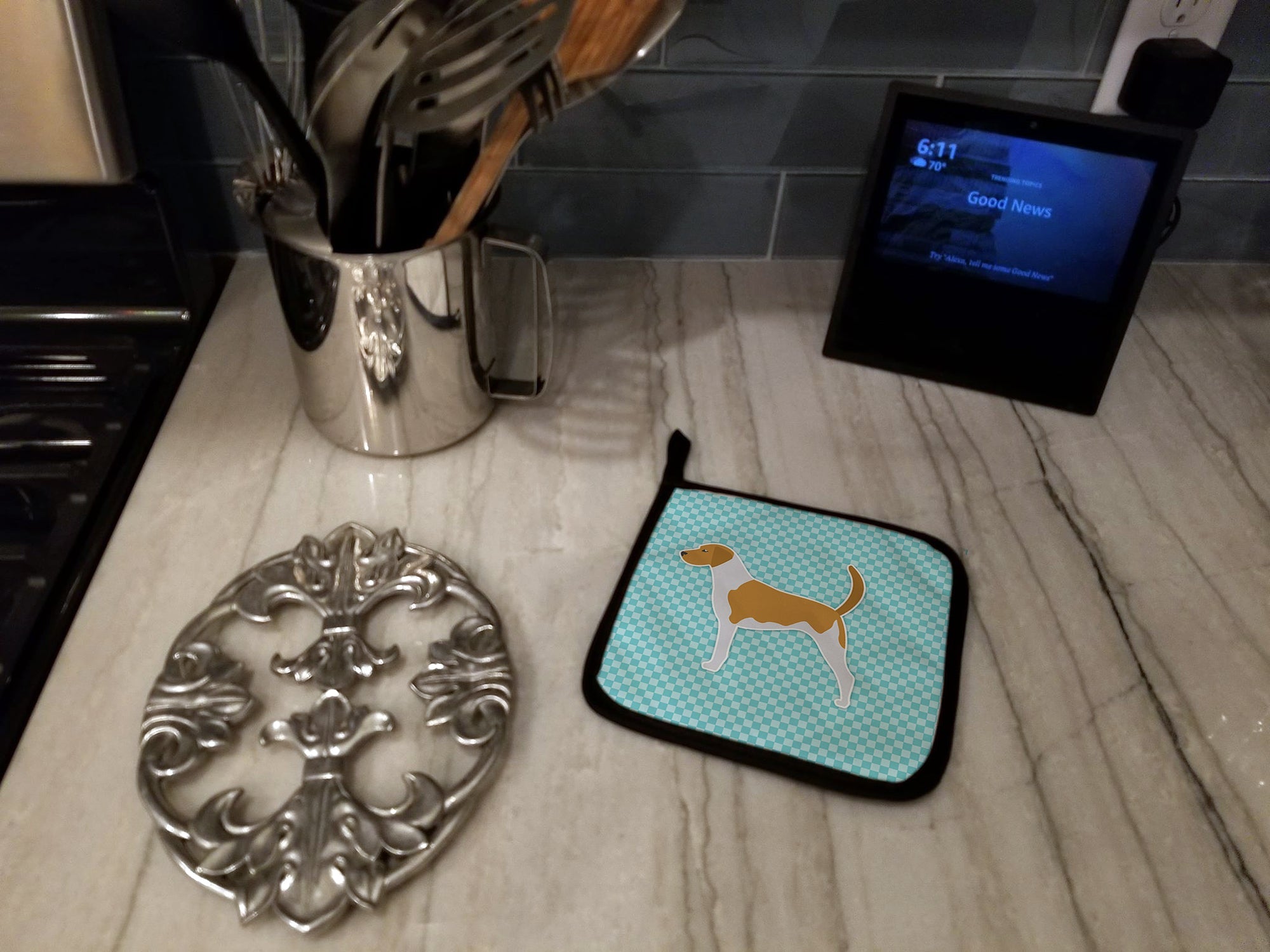 American Foxhound Checkerboard Blue Pot Holder Set of 2 Heat Resistant Quilted Hot Pads 7.5 x 7.5 Inch, Insulated Kitchen Trivets for Cooking & Baking