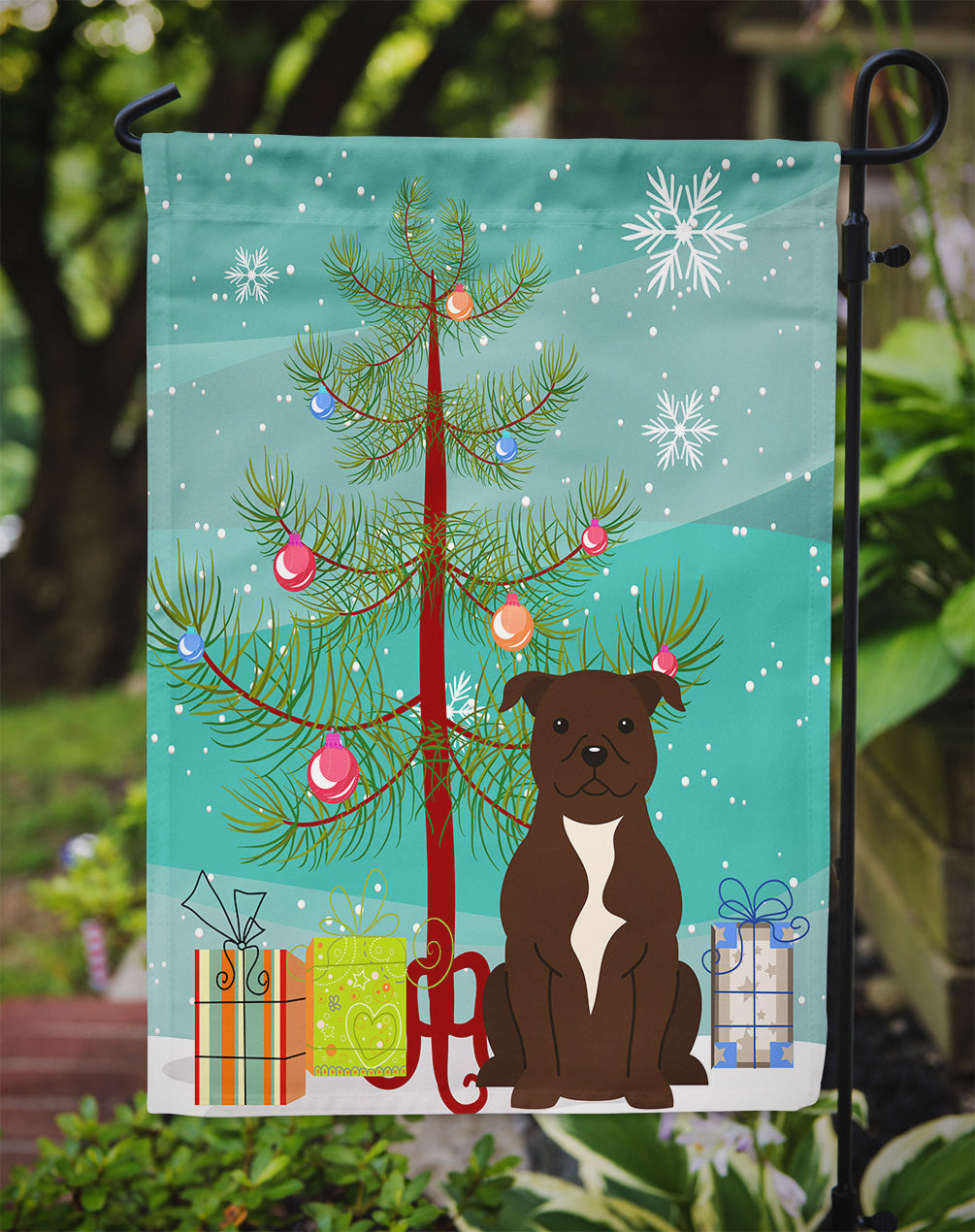 Merry Christmas Tree Staffordshire Bull Terrier Chocolate Garden Flag Mailbox Decorative Yard Banner Outside Patio Artwork for Flower Beds, Garden Size, Multicolor