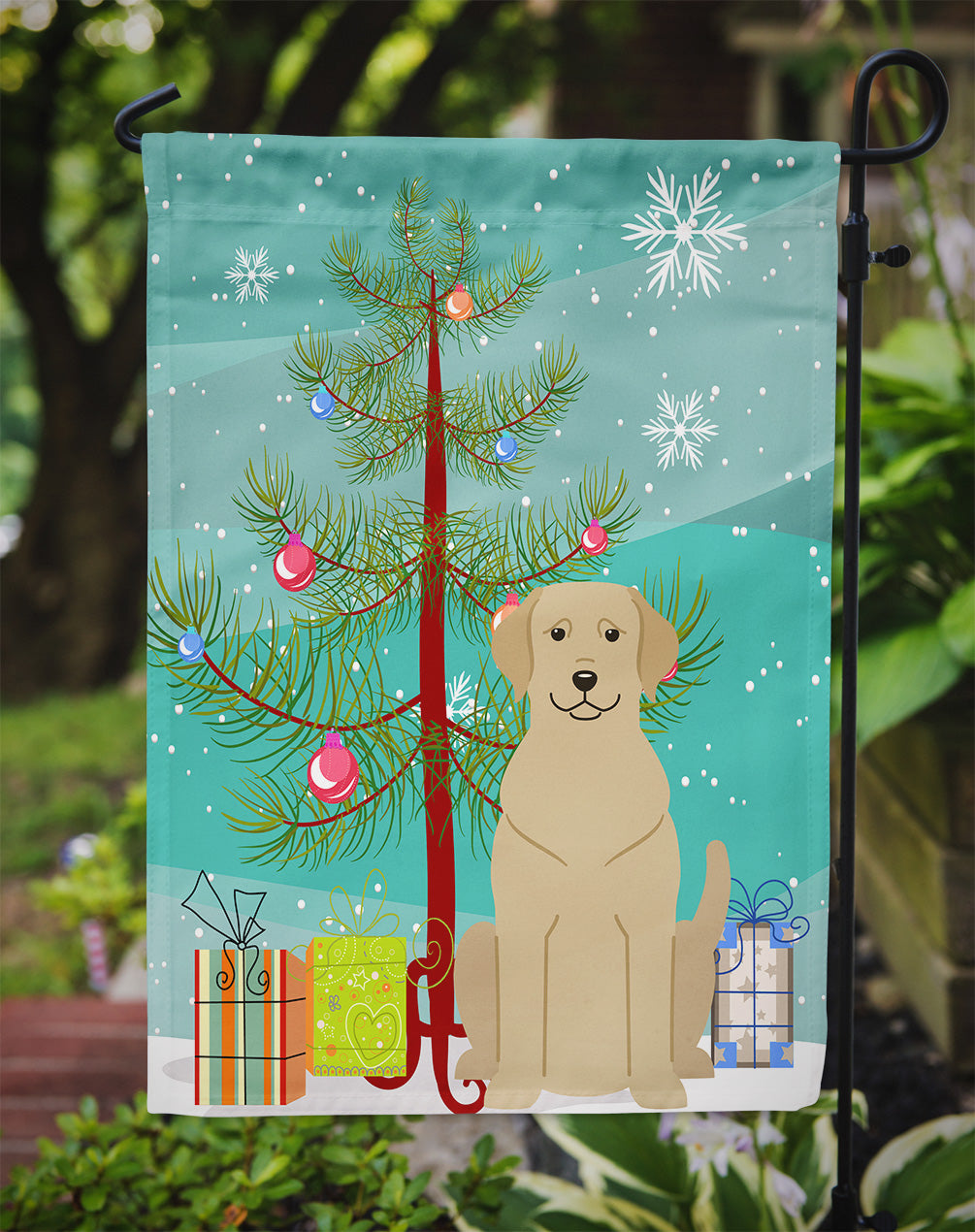 Merry Christmas Tree Yellow Labrador Garden Flag Mailbox Decorative Yard Banner Outside Patio Artwork for Flower Beds, Garden Size, Multicolor