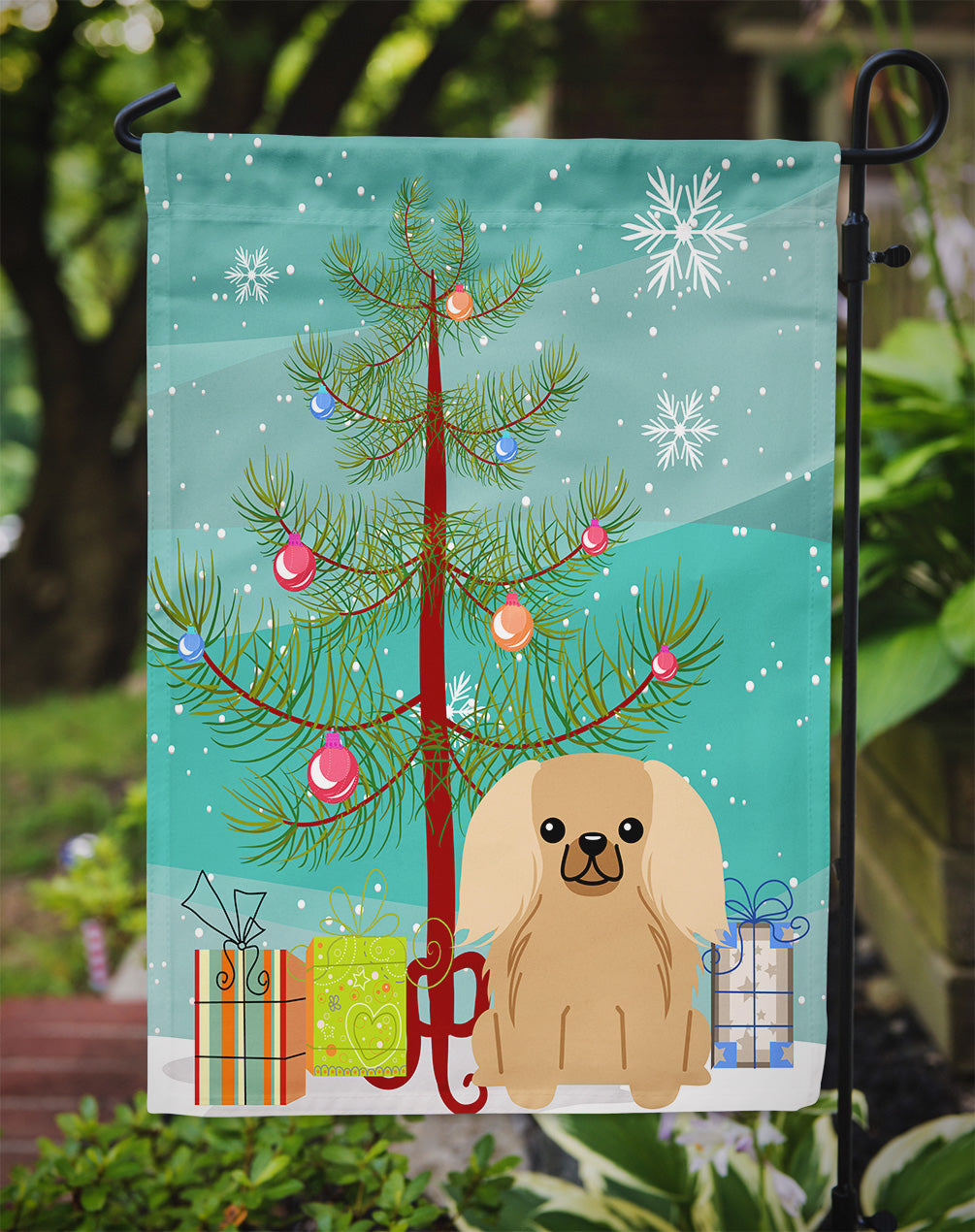 Merry Christmas Tree Pekingese Fawn Sable Garden Flag Mailbox Decorative Yard Banner Outside Patio Artwork for Flower Beds, Garden Size, Multicolor