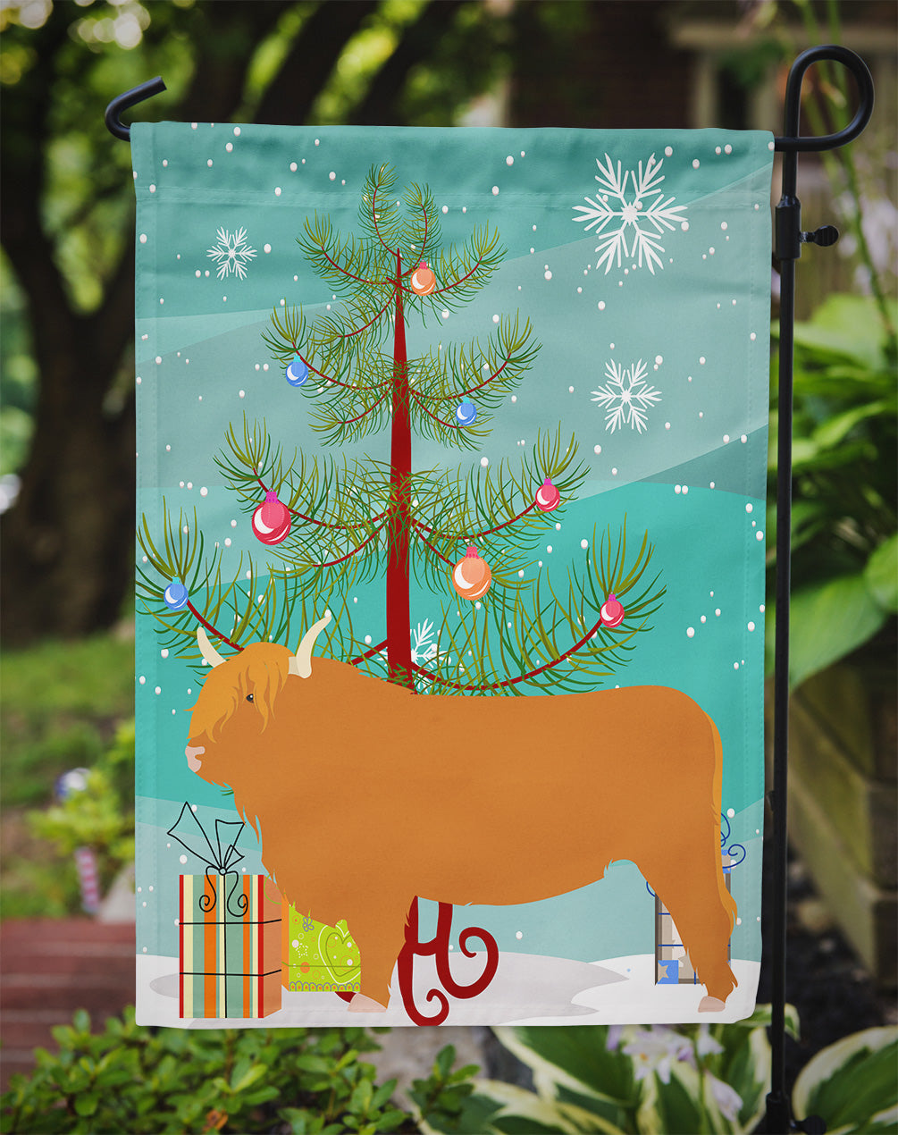 Highland Cow Christmas Garden Flag Mailbox Decorative Yard Banner Outside Patio Artwork for Flower Beds, Garden Size, Multicolor