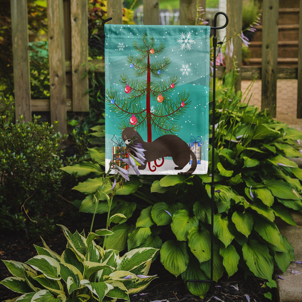 Russian or European Mink Christmas Garden Flag Mailbox Decorative Yard Banner Outside Patio Artwork for Flower Beds, Garden Size, Multicolor