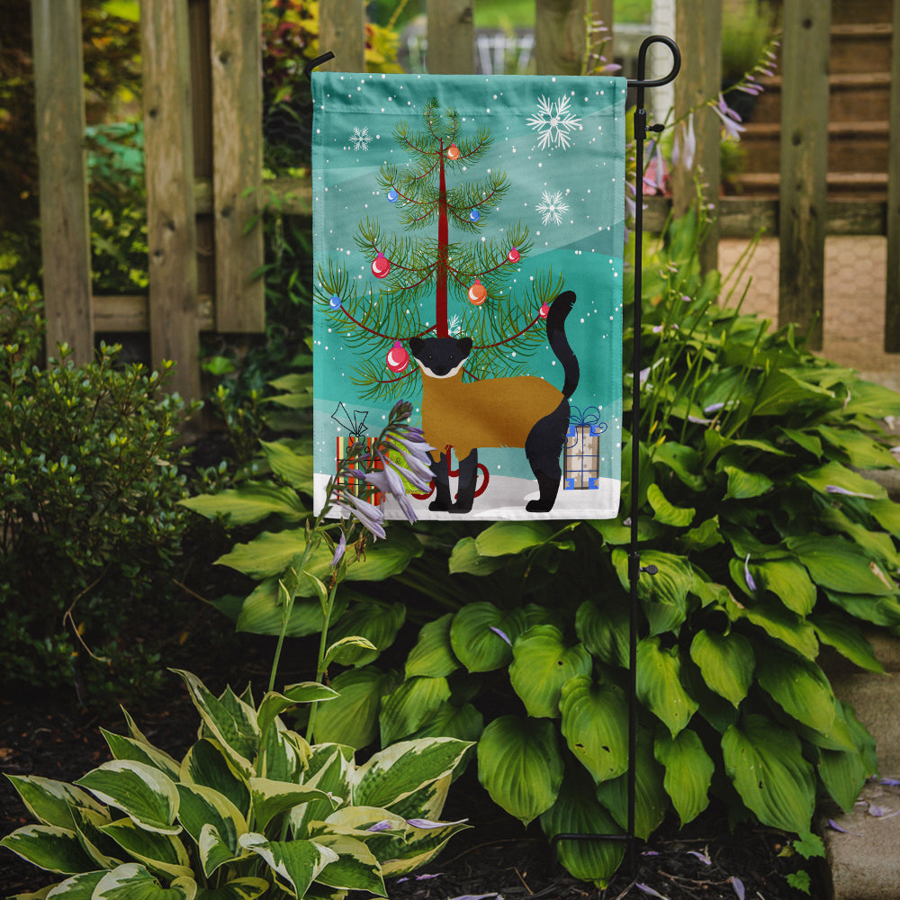 Yellow-Throated Marten Christmas Garden Flag Mailbox Decorative Yard Banner Outside Patio Artwork for Flower Beds, Garden Size, Multicolor