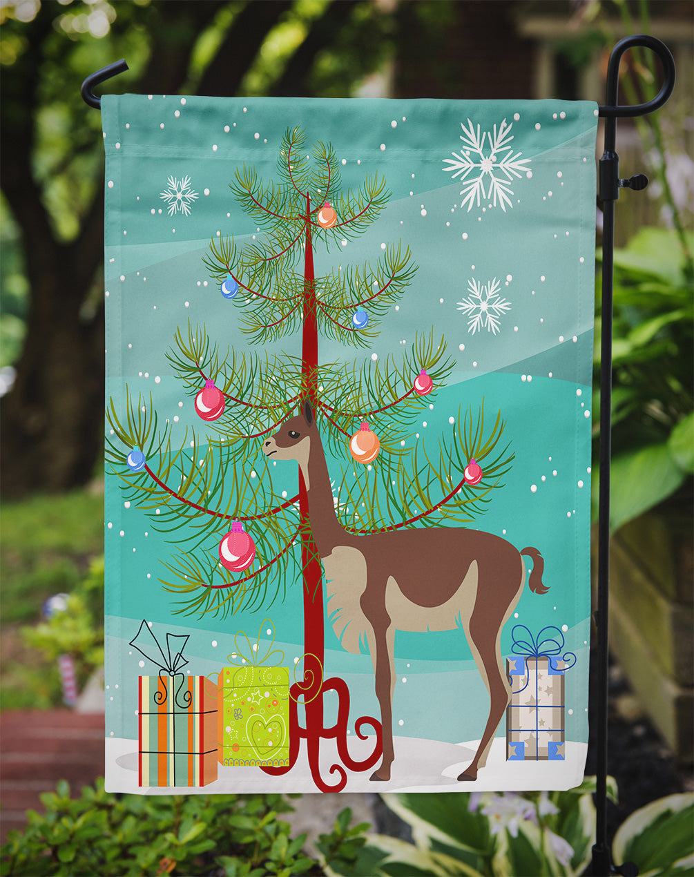 Vicugna or Vicuna Christmas Garden Flag Mailbox Decorative Yard Banner Outside Patio Artwork for Flower Beds, Garden Size, Multicolor