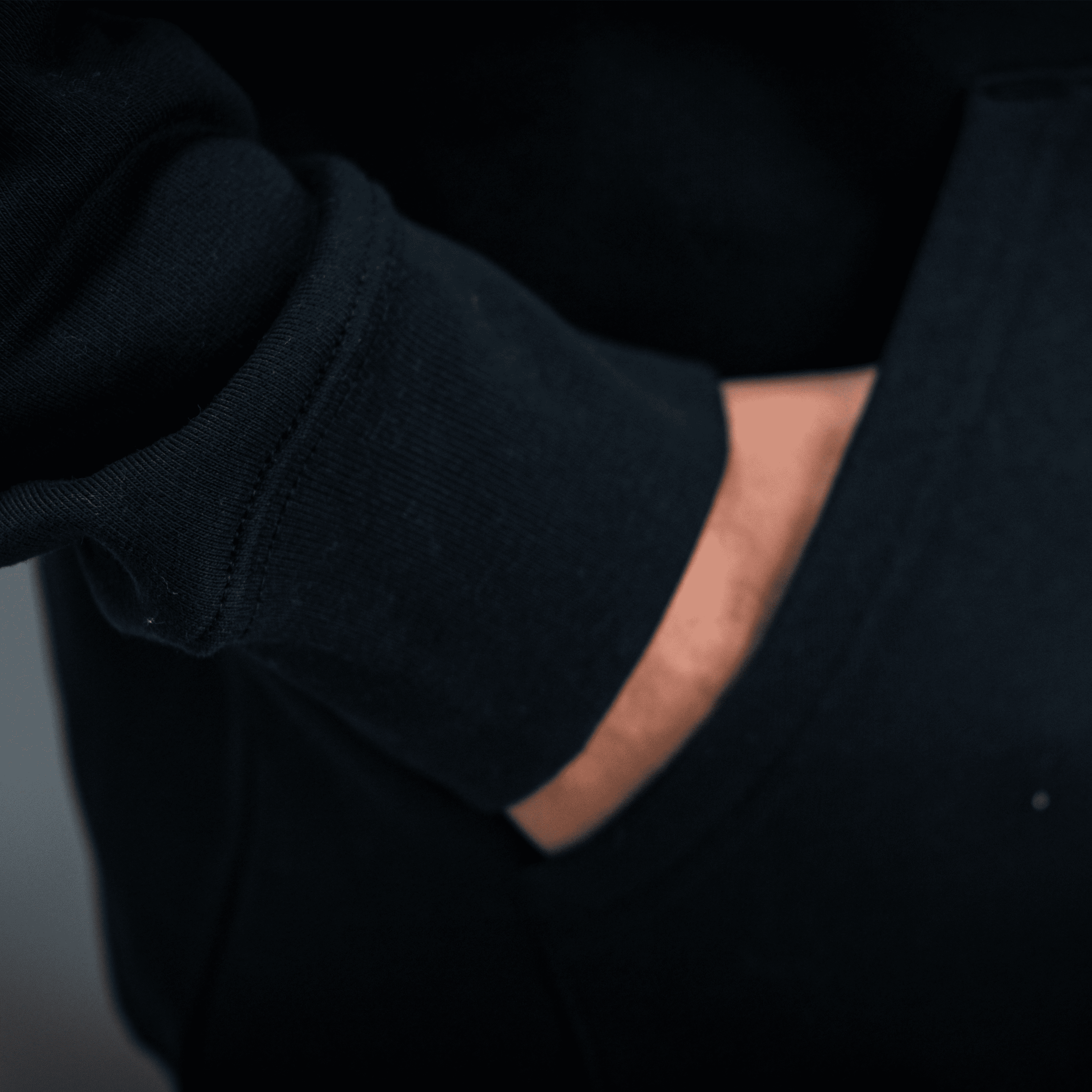 Michael | BOXIO - HOODIE BLACK