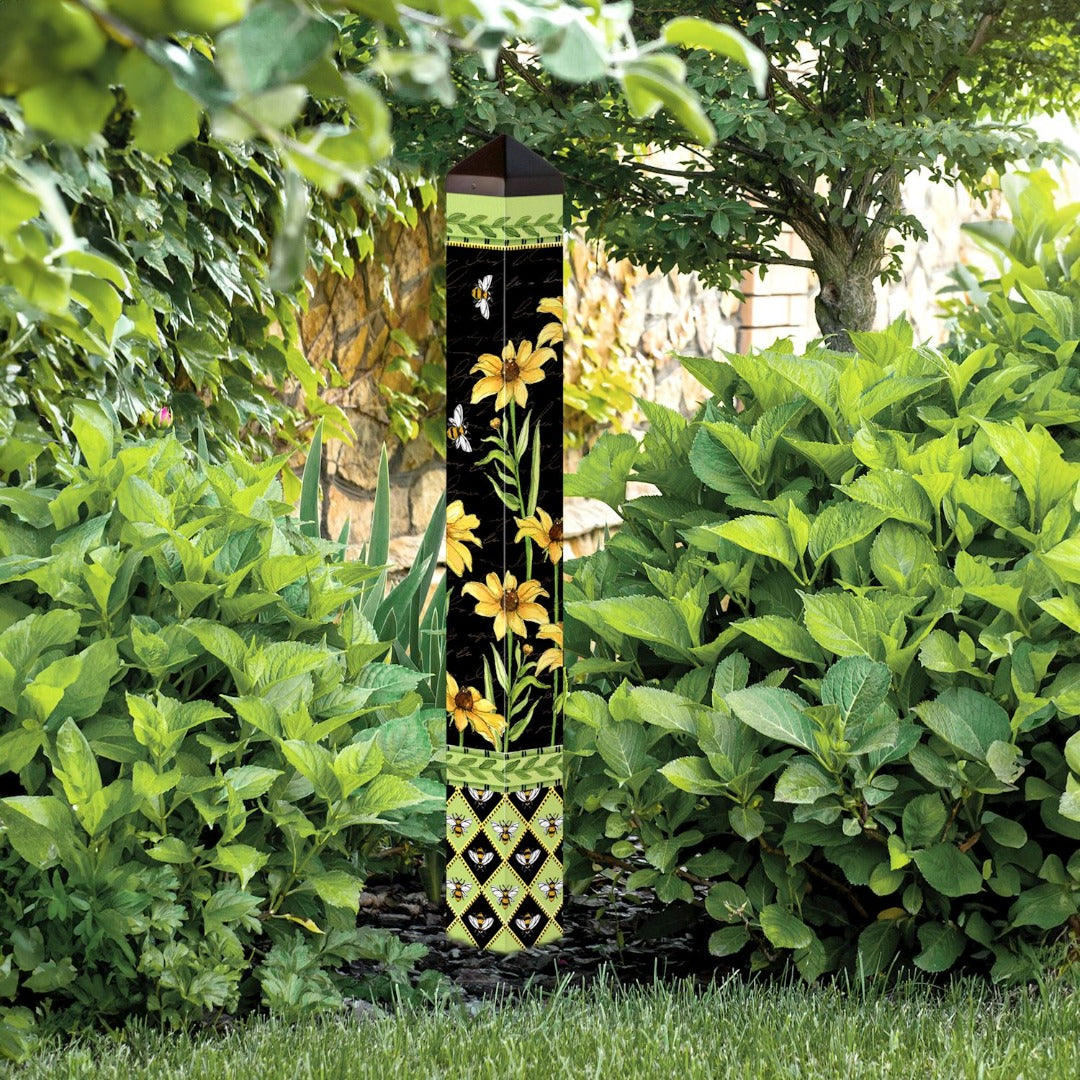 Busy Bees Art Pole 40 Inches Tall