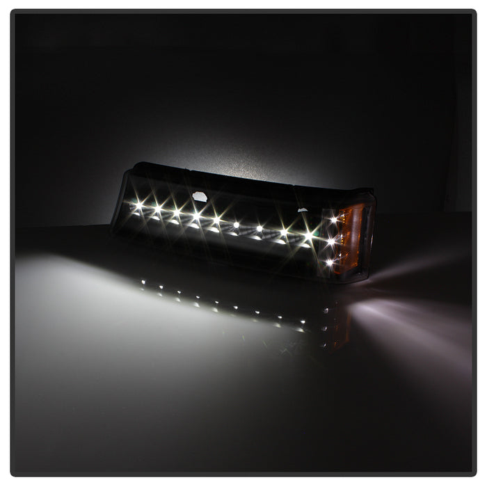 SPYDER Xtune Chevy 02-06 Chevy Silverado (Excl Body Cladding) LED Bumper Lights Black CBL-JH-CSIL03-LED-BK 9027987